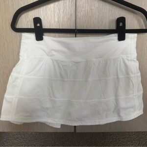 Lululemon Athletica " Pace Rival"
Skirt, Regular